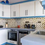 Holiday home Larimis House *