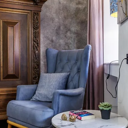 Larimis House Holiday home *