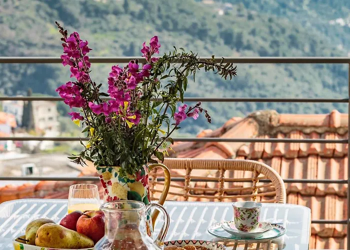 Larimis House בית נופש