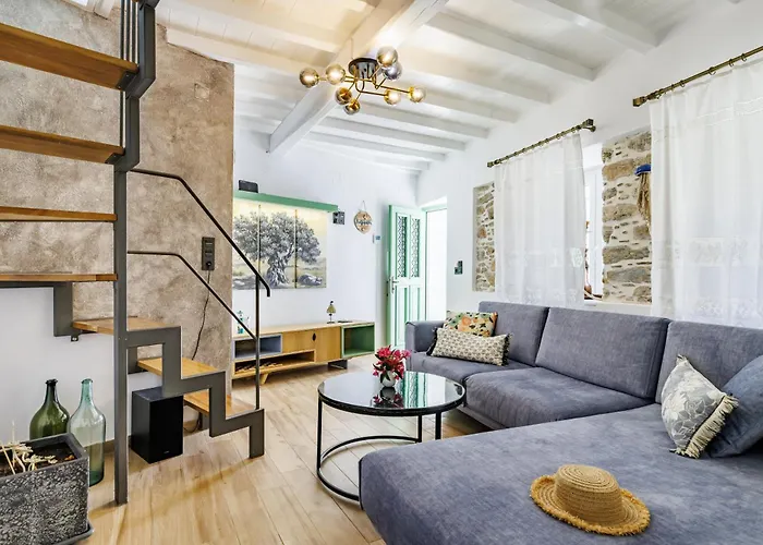 Larimis House Loutraki (Skopelos)