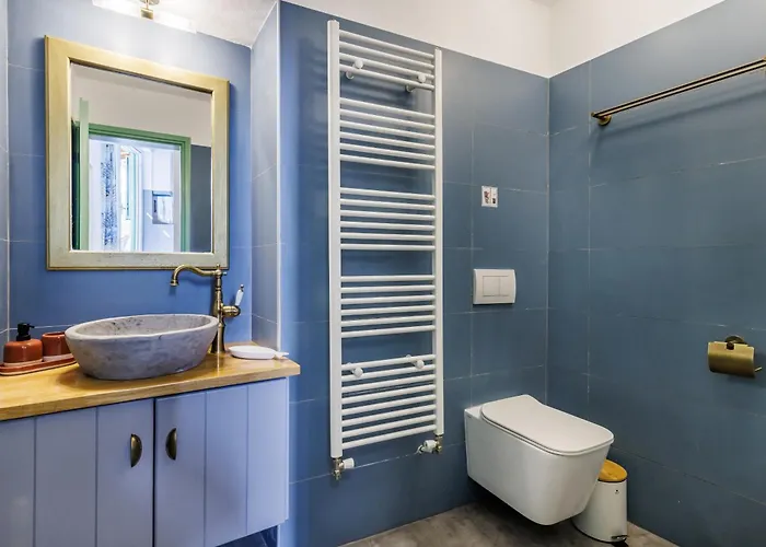 Larimis House Holiday home